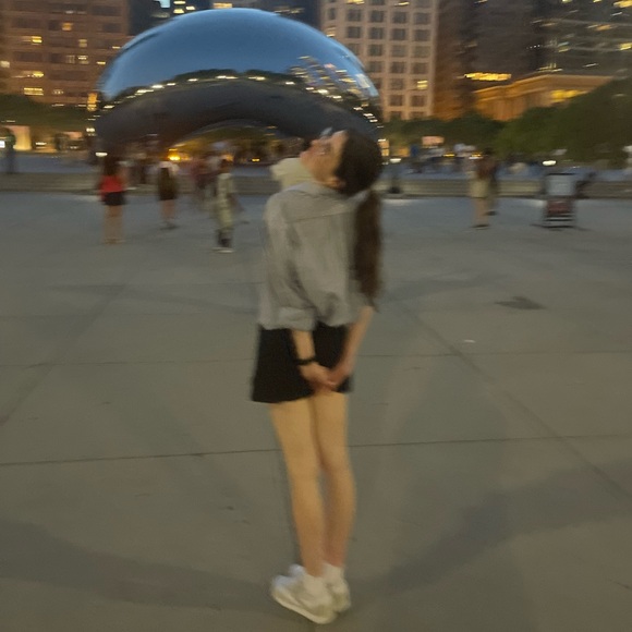 Meet your Posher, Heather - Picture 2 of 4